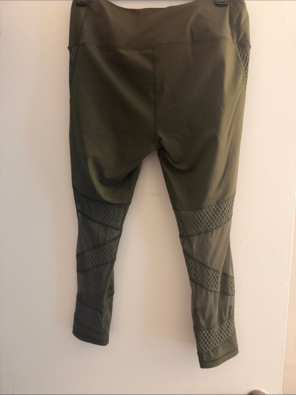 Olive Green Mesh-Panel Leggings - Picture 4 of 4